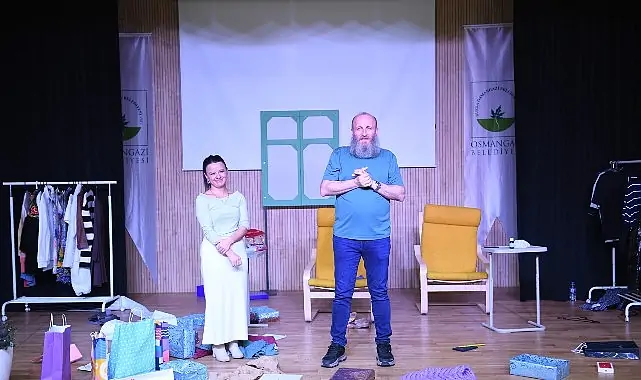 Osmangazi Belediyesi Sanatseverleri Tiyatroyla Buluşturdu