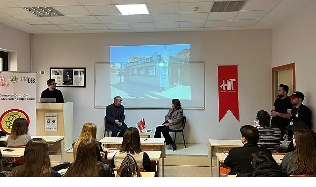 Atıklar KOÜ’de sanata dönüştü