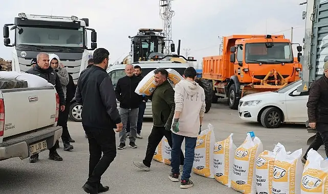 Başkan Altay: “Yüzde 50 Hibeli Aspir Tohumu Desteğimiz Çiftçimiz İçin Bereketli Olsun”