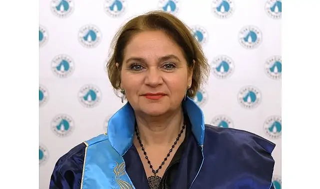 Ergen beyni, güçlü motora sahip frensiz araba gibi…