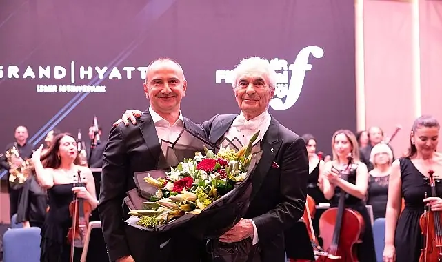 Gürer Aykal’ın Zafer Konseri Eşliğinde Görkemli Bir Dönüşüm: Grand Hyatt İzmir İstinyePark