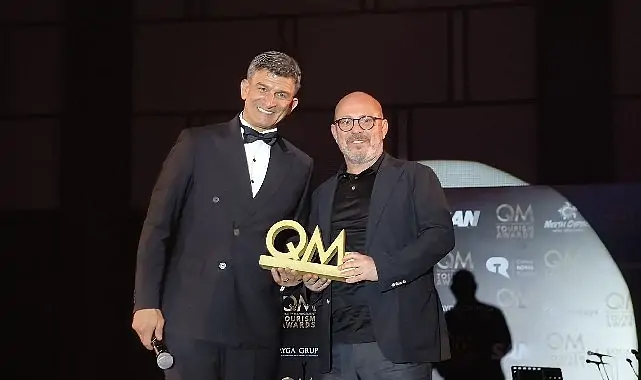 Jolly, QM Awards’ta çifte ödülle sahnede