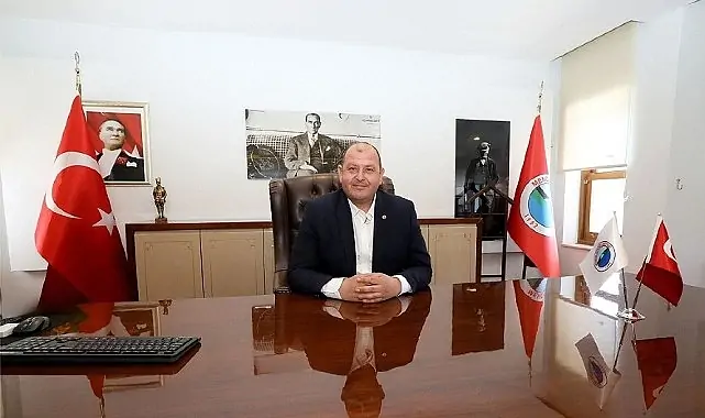 Menderes’te Çocuklara Bayram Kutlaması