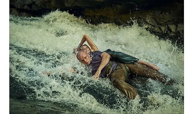 Netflix, başrollerinde Charlize Theron ve Taron Egerton’ı buluşturan aksiyon ve gerilim dolu APEX’in resmi tanıtım fragmanını paylaştı.