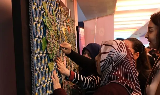 Parmaklarıyla beynin görme merkezini kullanmayı başardı…