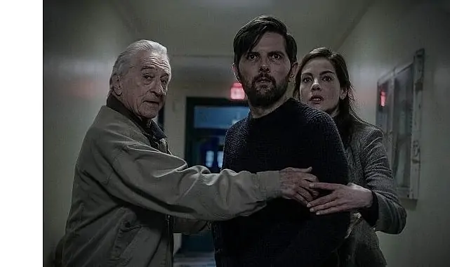 Başrollerinde Robert De Niro, Michelle Monaghan ve Adam Scott’ı buluşturan Fısıltı Adam, 28 Ağustos’ta Netflix’te.