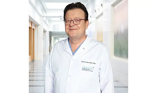 Derin beyin simülasyonu Parkinson’da zamanı geriye sarabilir