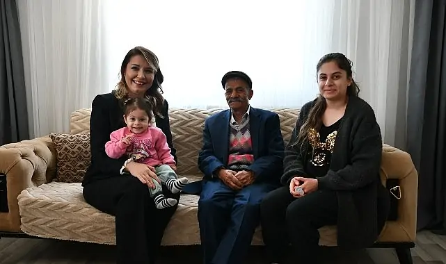 Dünya Romanlar Günü’nde Anlamlı Ziyaret