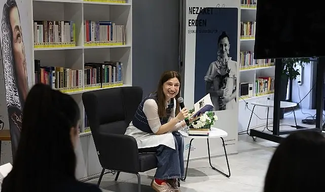 Nezaket Erden, “Sennur Sezer” şiirleri okudu