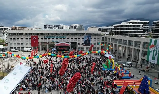 Nilüfer’de Cumhuriyet Meydanı çocukların oldu