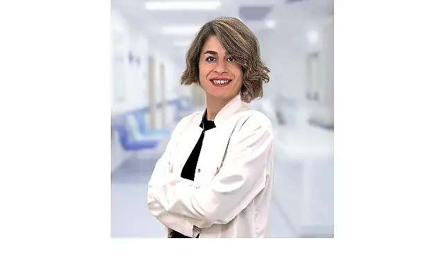 V-NOTES Yöntemiyle Ameliyat İzsiz, Dikişsiz, Kesisiz Yapılıyor