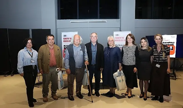 Arkeolojinin duayenleri Nilüfer’de buluştu
