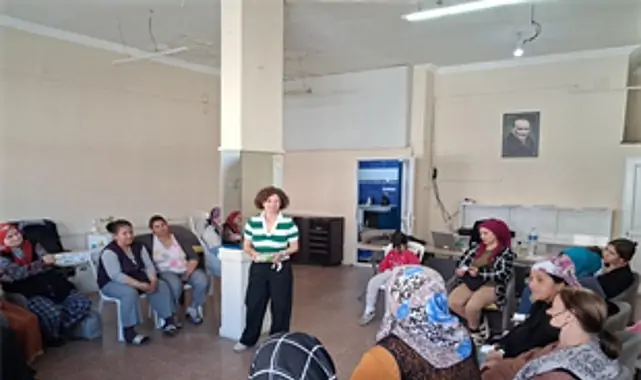 Kadın sağlığı seminerleri İzmir genelinde yaygınlaşıyor