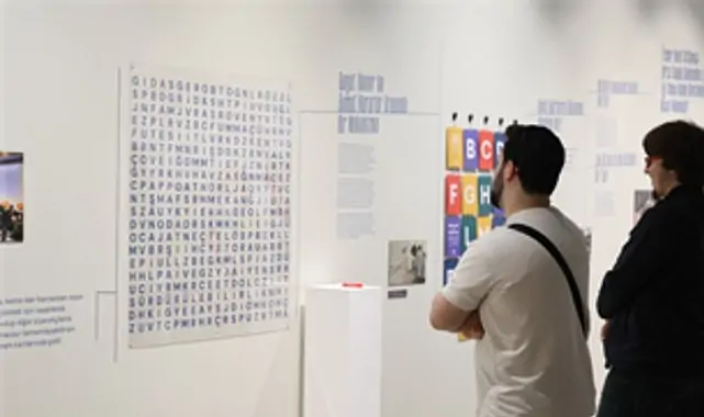“İki Çizgi Arasında” sergisi geleceğin İzmir’ine kapı aralıyor